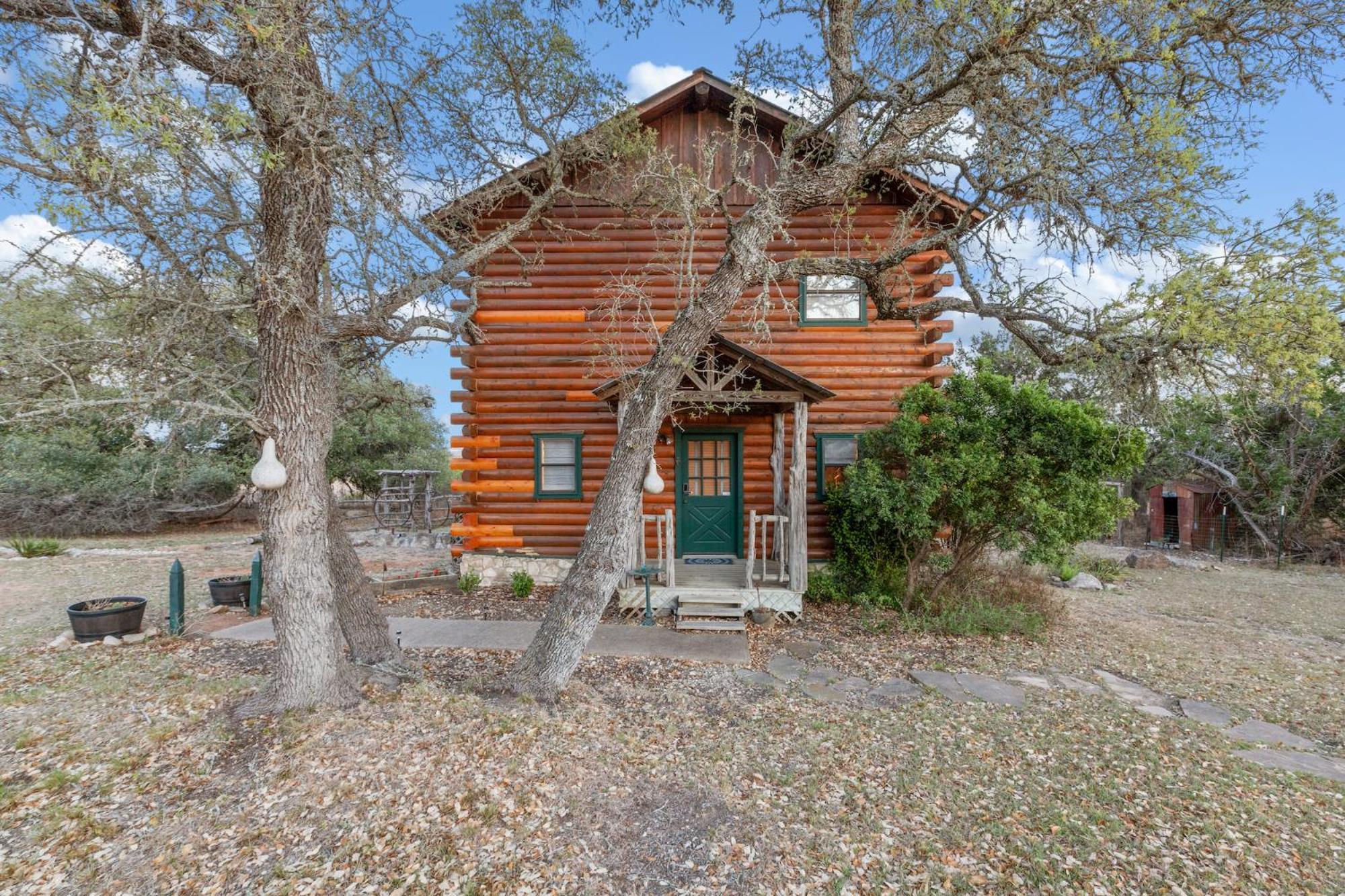 Mighty Oak Log Cabin Fredericksburg Eksteriør bilde